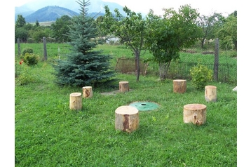 Słowacja Privát Uhorska Wieś / Uhorská Ves, Zewnątrz